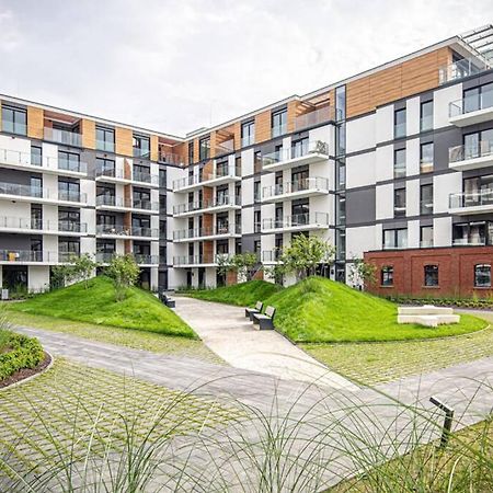 Apartament With Garden Bezplatny Parking !!! คราคูฟ ภายนอก รูปภาพ
